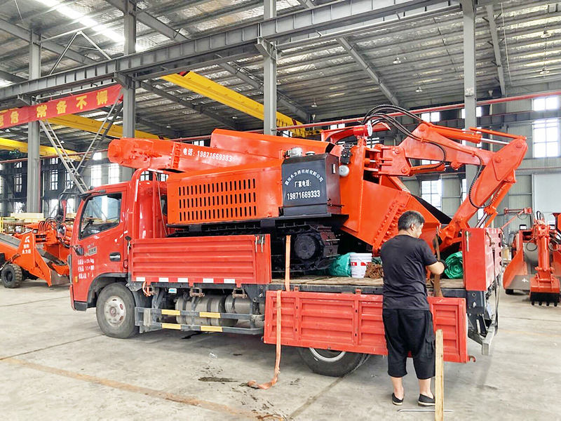 電動扒渣機的油管如果損壞破了怎么辦，不要慌，新襄通扒渣機來幫你