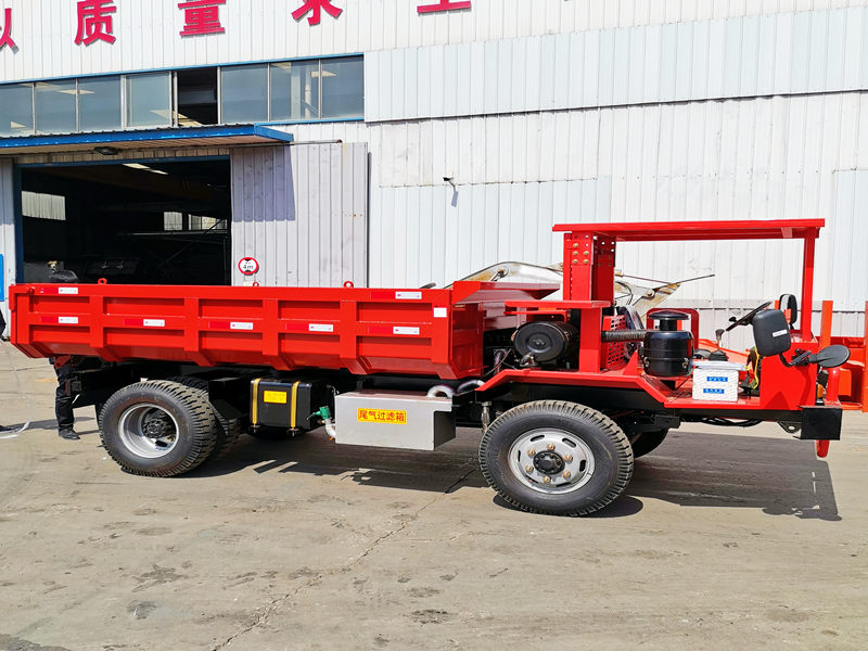10噸礦用運(yùn)輸車(chē)（四不像）
