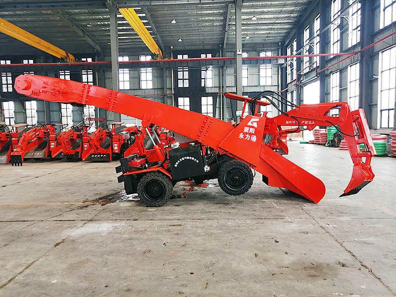 輪式扒渣機